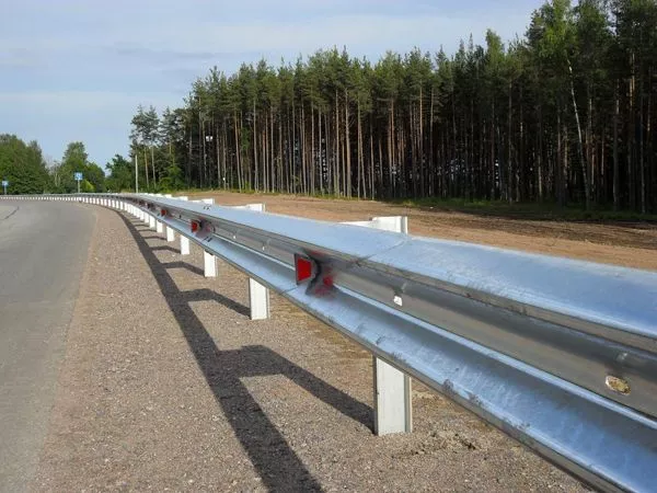 Этапы производства дорожного ограждения